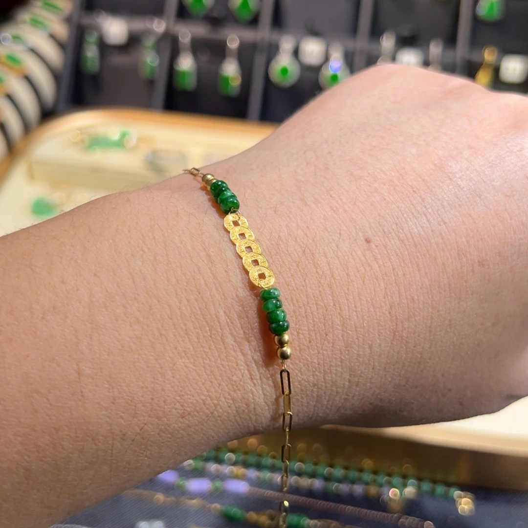 翡翠18K金镶嵌颈饰手链