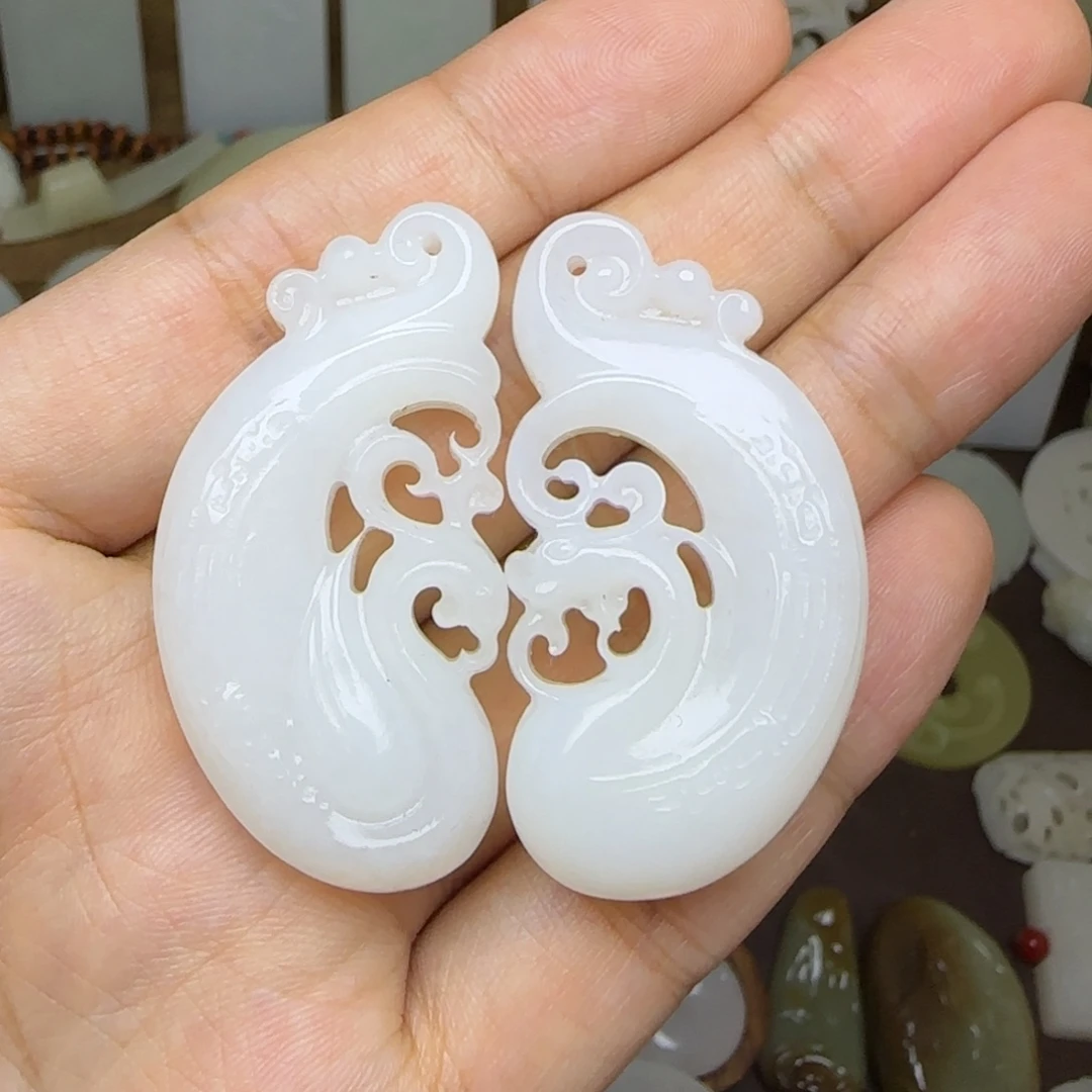 和田玉未镶嵌挂件