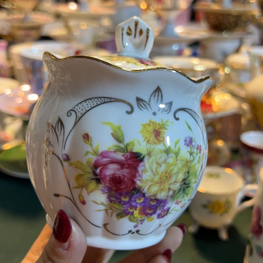 凡间陶瓷家居生活馆