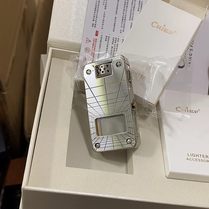 王***哥明铬龙蛇煤油打火机