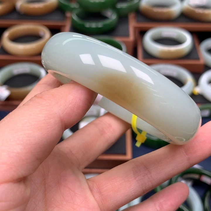 和田玉手镯5657圈口未镶嵌