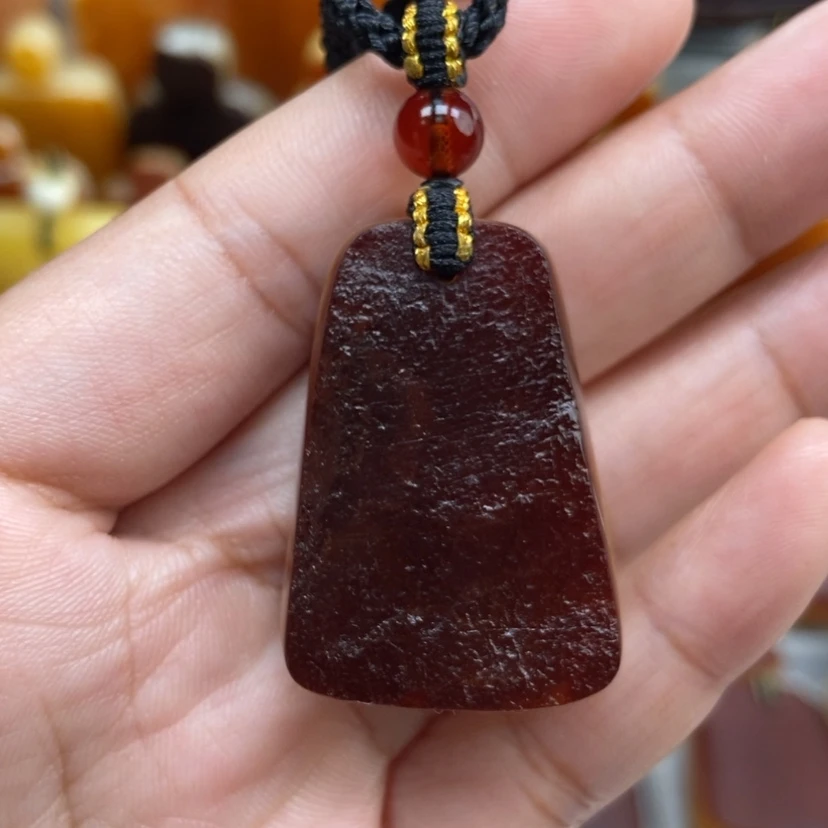 【闪购商品】琥珀颈饰未镶嵌