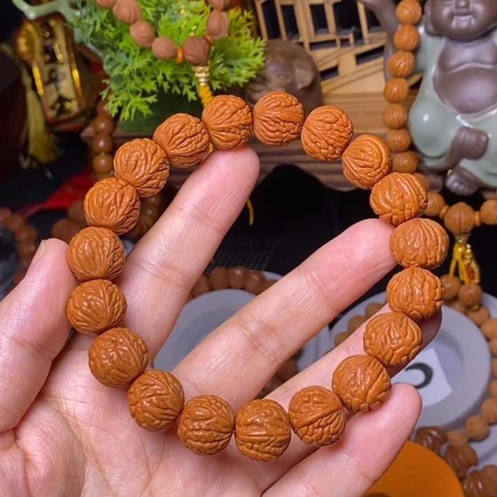 2号链接红魔荔枝单圈手串