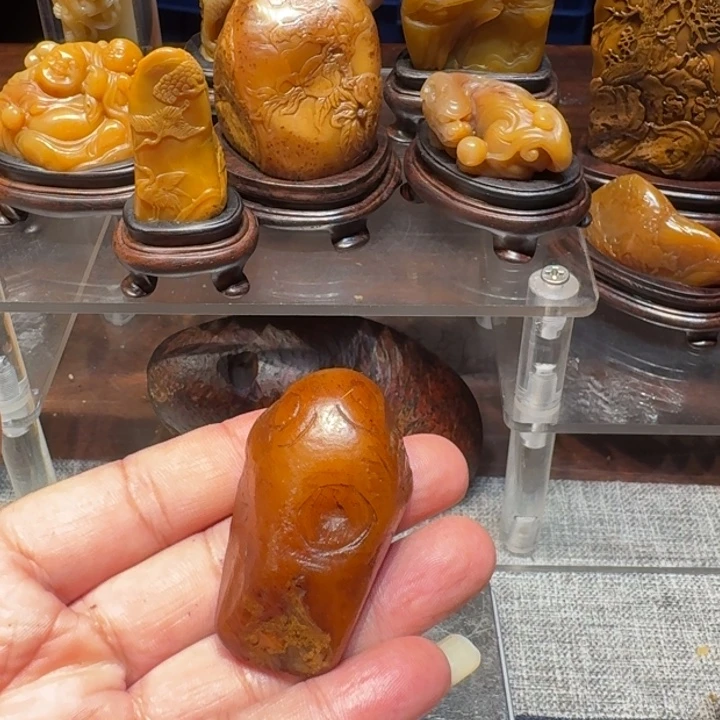 箜***宽寿山石寿山石石头