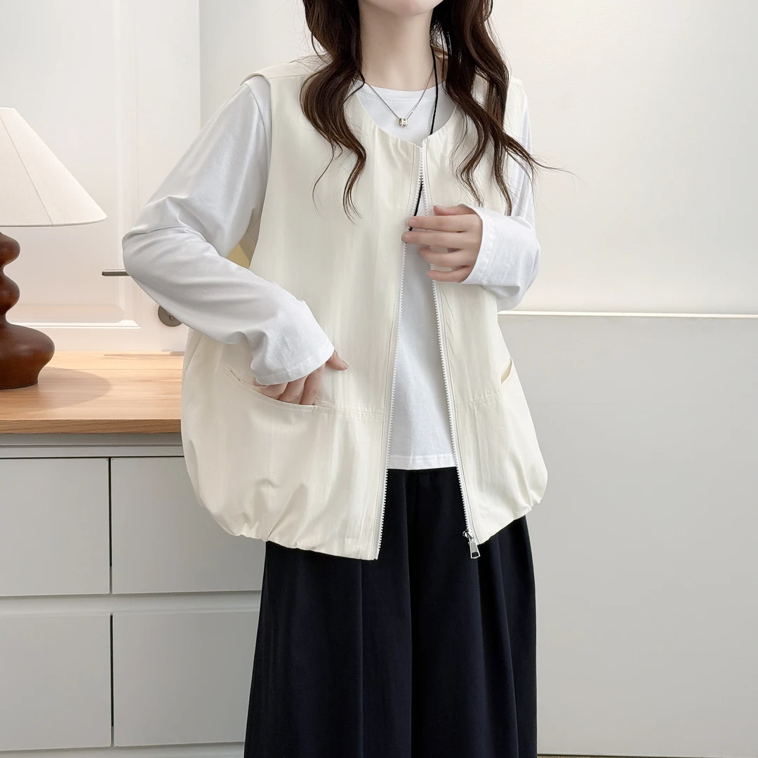 2025秋季新款圆领显瘦纯色背心马甲大码宽松简约百搭无袖上衣女