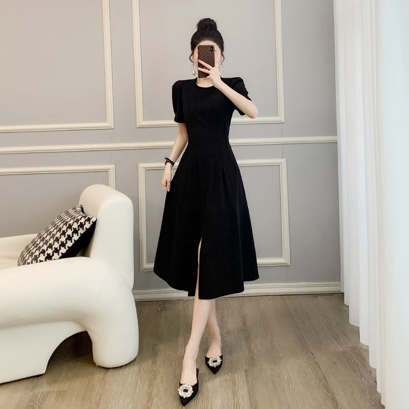 黑色法式气质连衣裙女夏季2025新款收腰显瘦高级感赫本风长款裙子