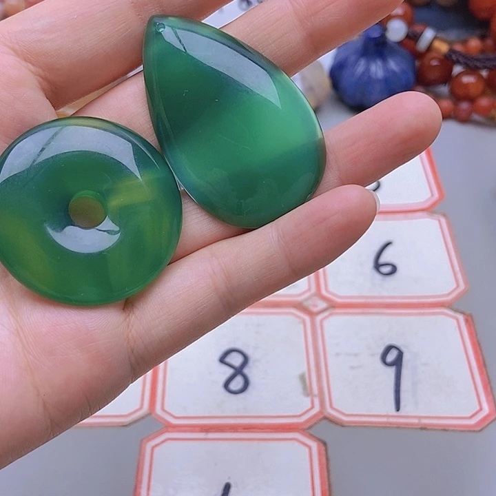 【闪购商品】未镶嵌玛瑙/玉髓珠宝半成品山***峰