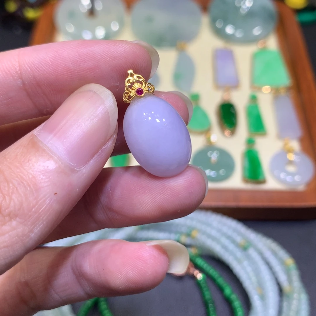 翡翠18K金镶嵌吊坠(不含链)