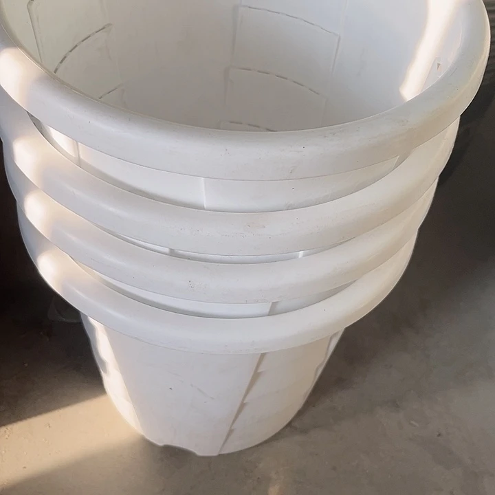 塑料瑕疵控根白色4个 英式