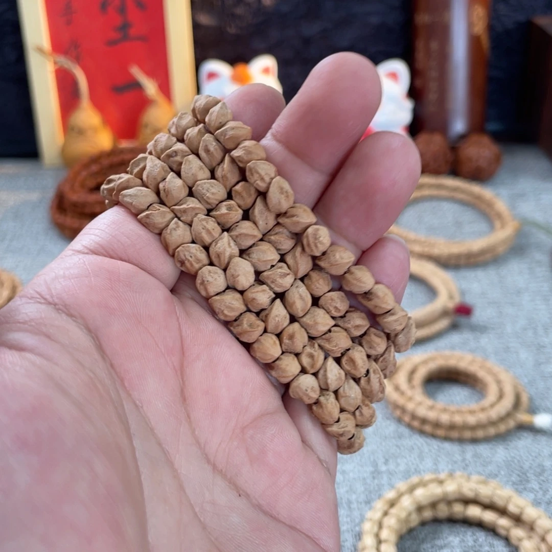 ****晔吊坠柏香籽/百香籽五斤