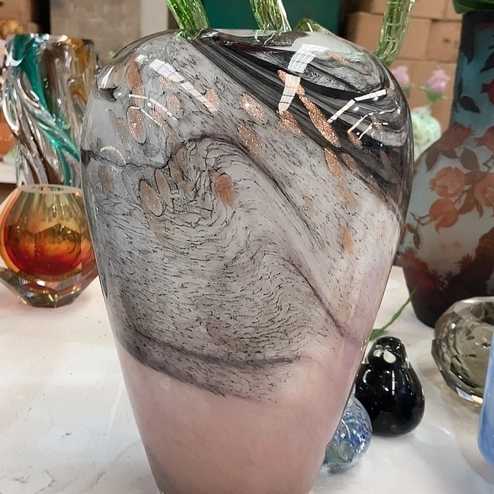 琉璃花瓶高31厘米口径9