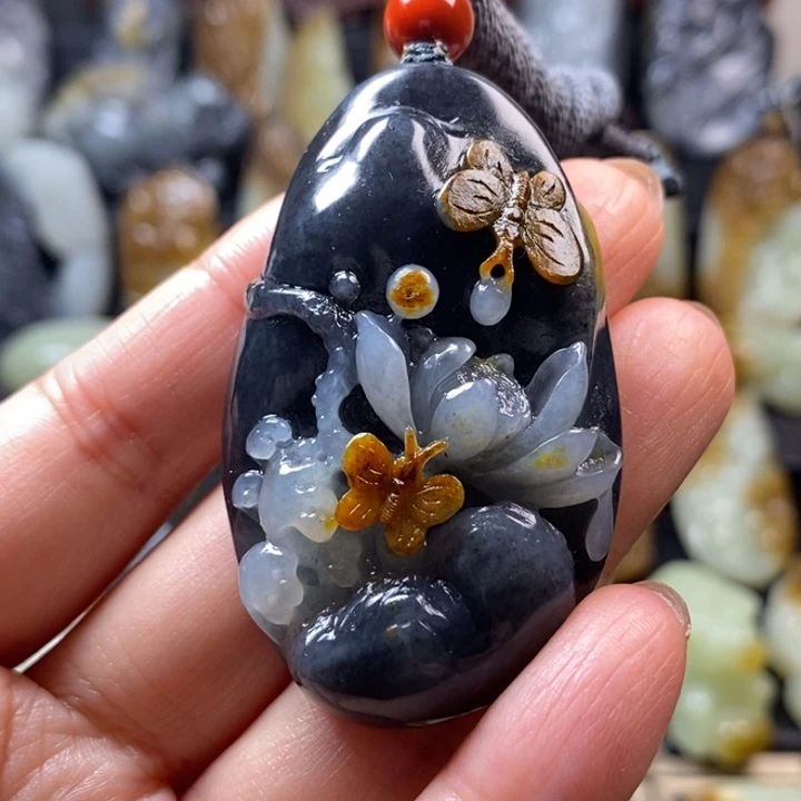 和田玉未镶嵌挂件