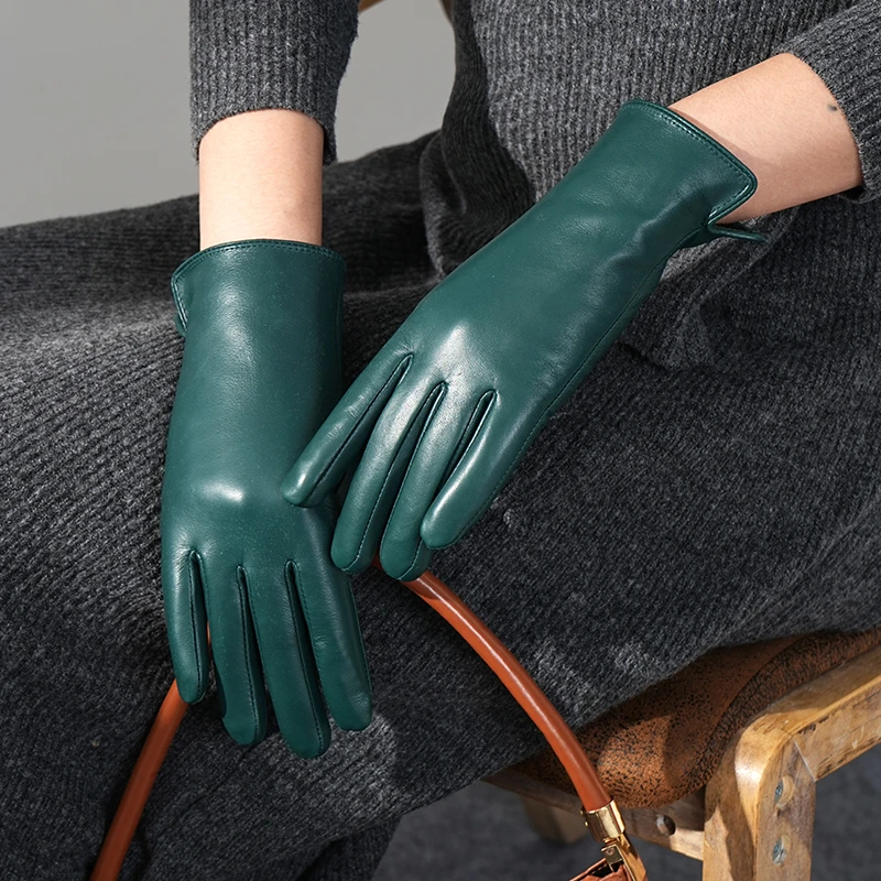 蕉唐真皮手套女士冬季加绒加厚保暖触屏开车骑行时尚防风头层羊皮