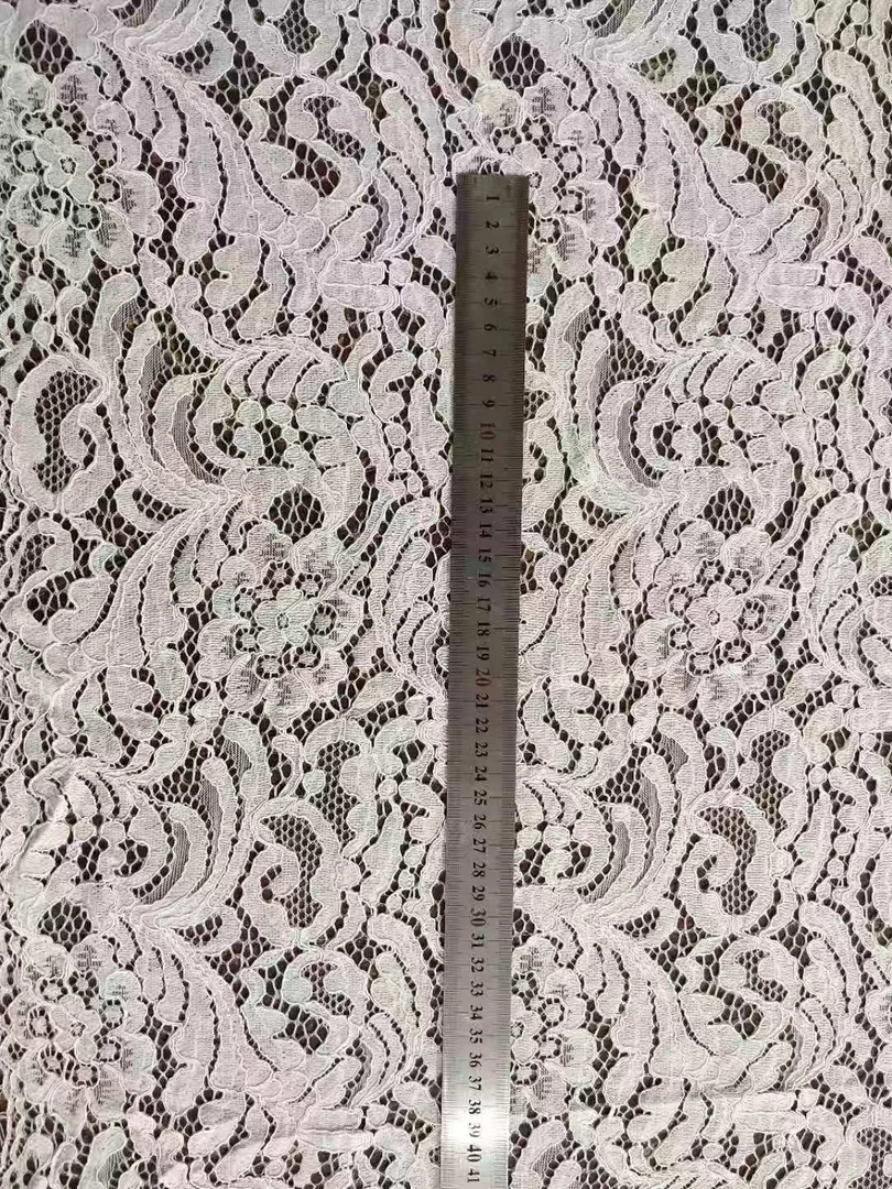 粗股线高档龙骨蕾丝立体高级做衣服的布料布头