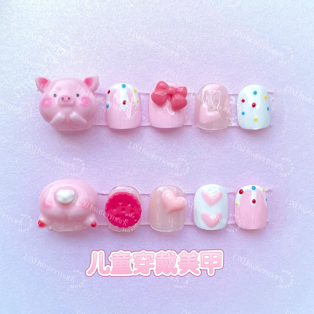 爆款纯手工穿戴甲可爱卡通手绘呼噜小猪猪可拆卸不伤指甲