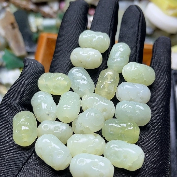 和田玉9K金镶嵌珠宝奇石20颗微瑕