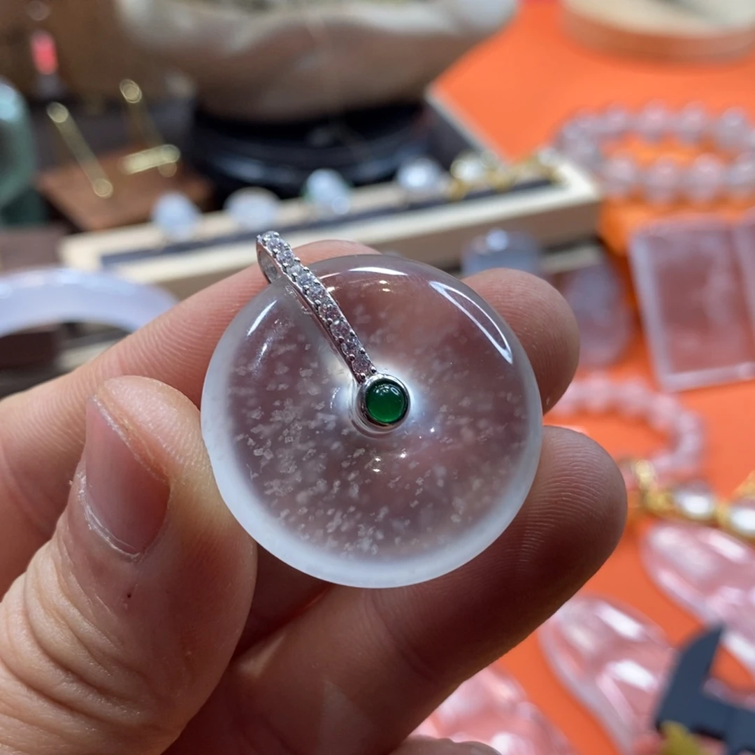 石英质玉吊坠银S925镶嵌胧*风