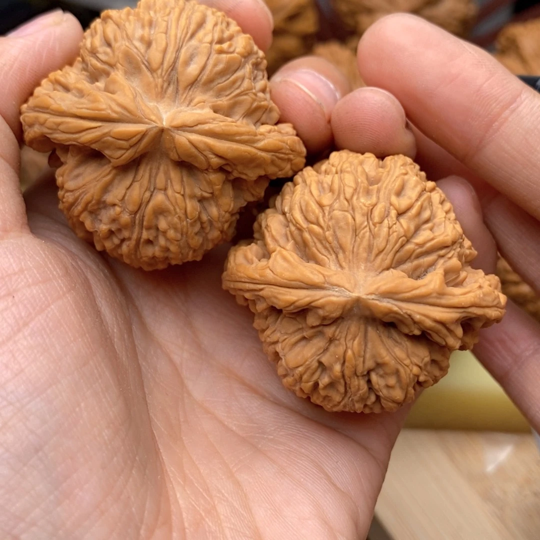 文玩核桃把件399号43.5全南疆