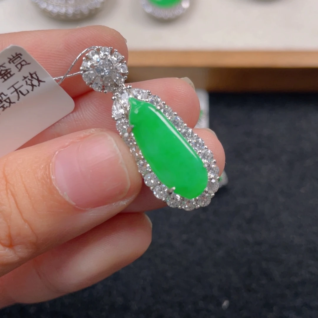 翡翠颈饰银S925镶嵌h h h j j