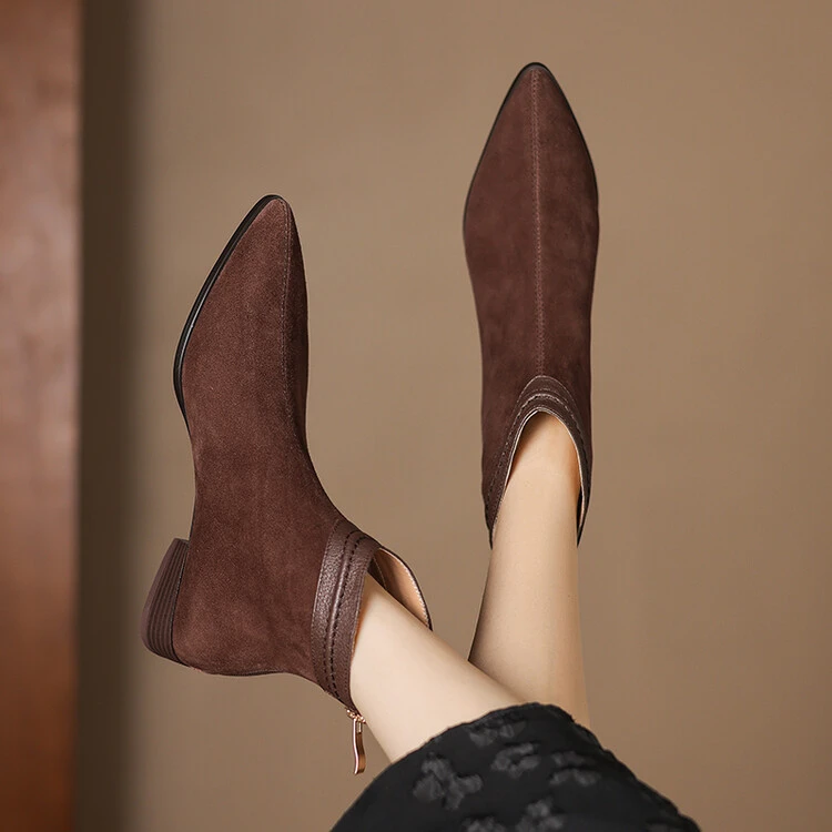 软羊皮~3cm秋冬新款中跟短靴女法式尖头复古时装靴短筒加绒瘦瘦靴