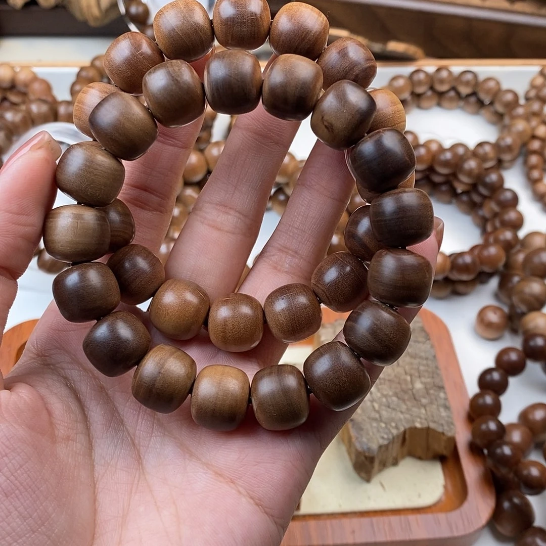 檀香木无事牌13*14沉水留疤印度迈索尔檀香老料百年