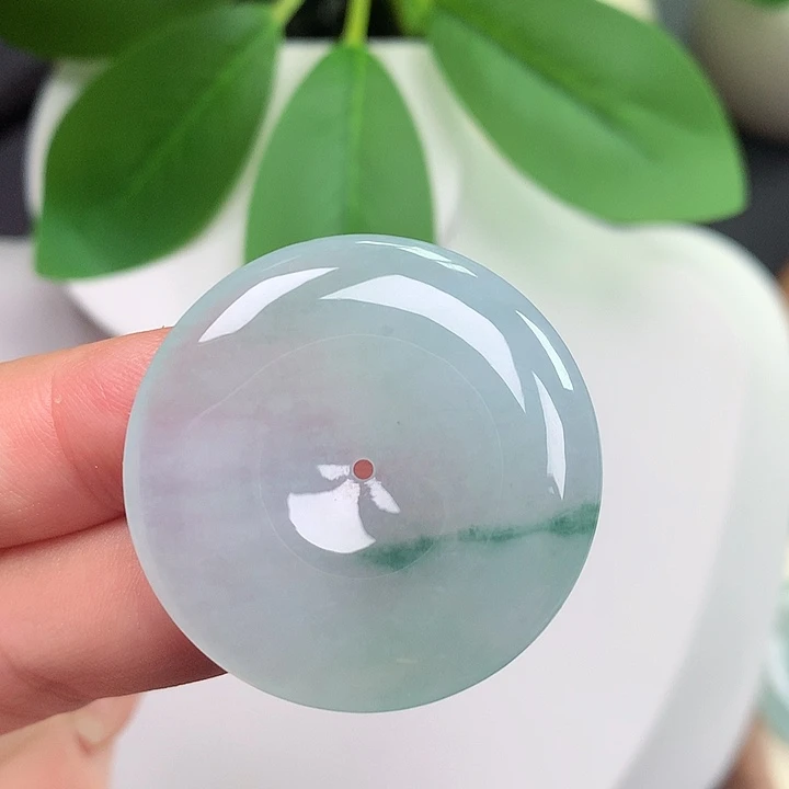 颈饰未镶嵌翡翠平安扣 32.8x5.7mm