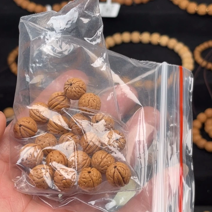 吊坠桃核111111111