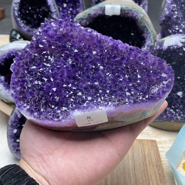 未镶嵌大型摆件（非配饰）紫晶