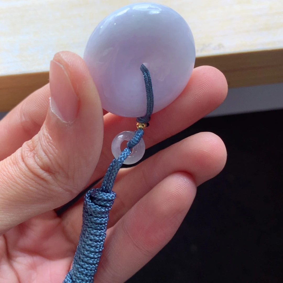 翡翠颈饰未镶嵌吊坠