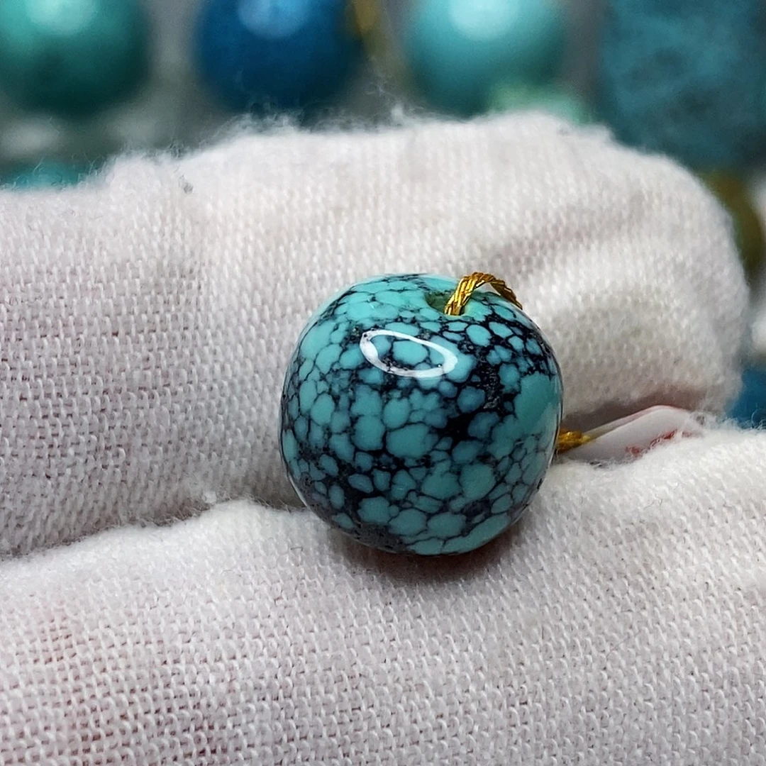 绿松石未镶嵌天然原矿 带武汉地大证书