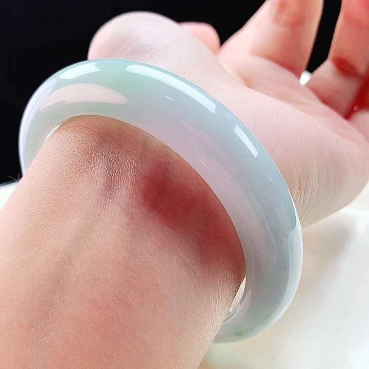 翡翠未镶嵌手镯53圈