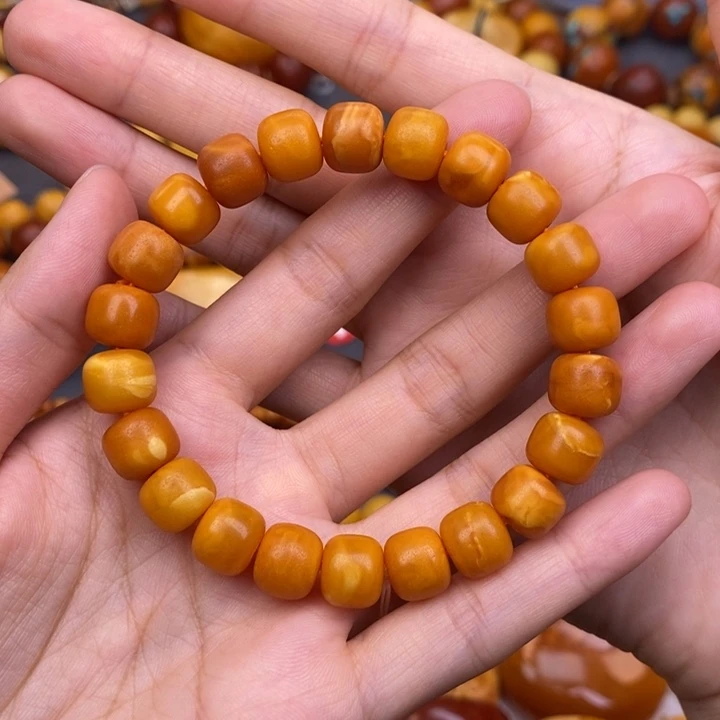 琥珀未镶嵌裸石蜜蜡M