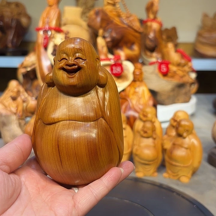 柏木太行崖柏弥勒佛