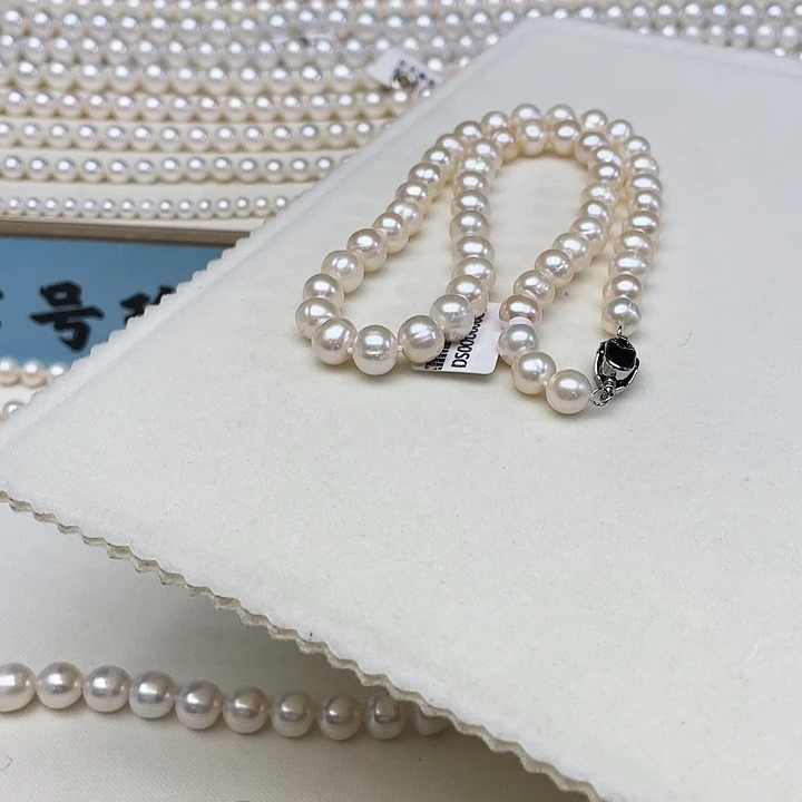 未镶嵌淡水珍珠颈饰卡8➕极光白炫彩