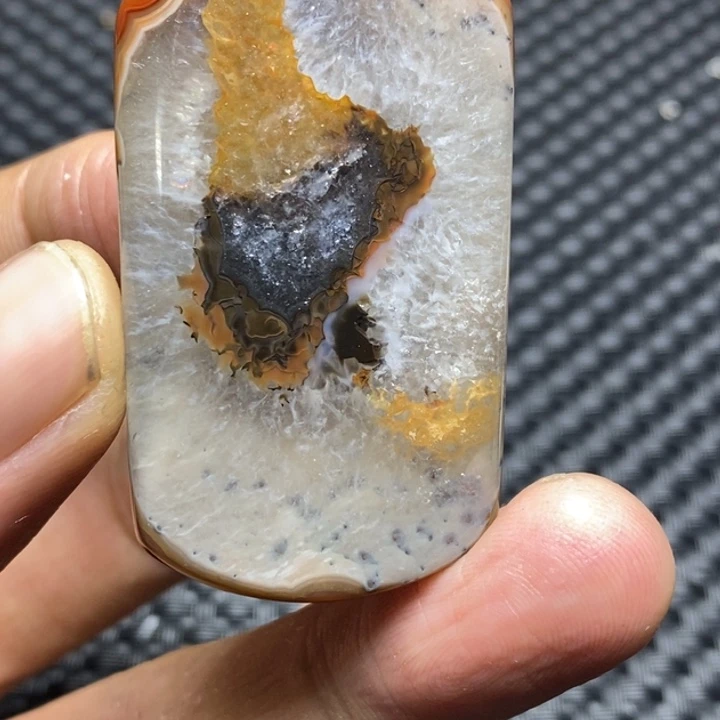 玛瑙/玉髓颈饰未镶嵌用****3