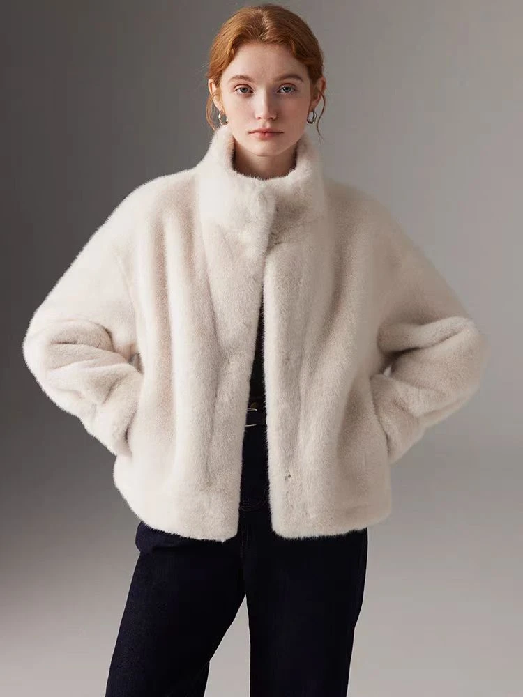 加厚冬季外套女白色加厚短款皮毛一体外套宽松休闲百搭新款洋气
