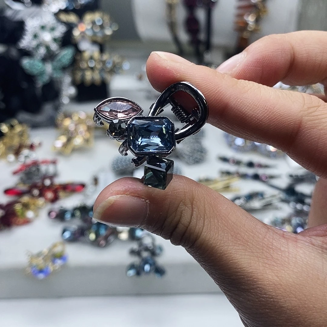 仿水晶合金小抓夹