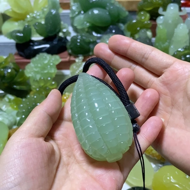 【闪购商品】蛇纹石玉未镶嵌把件绝****?