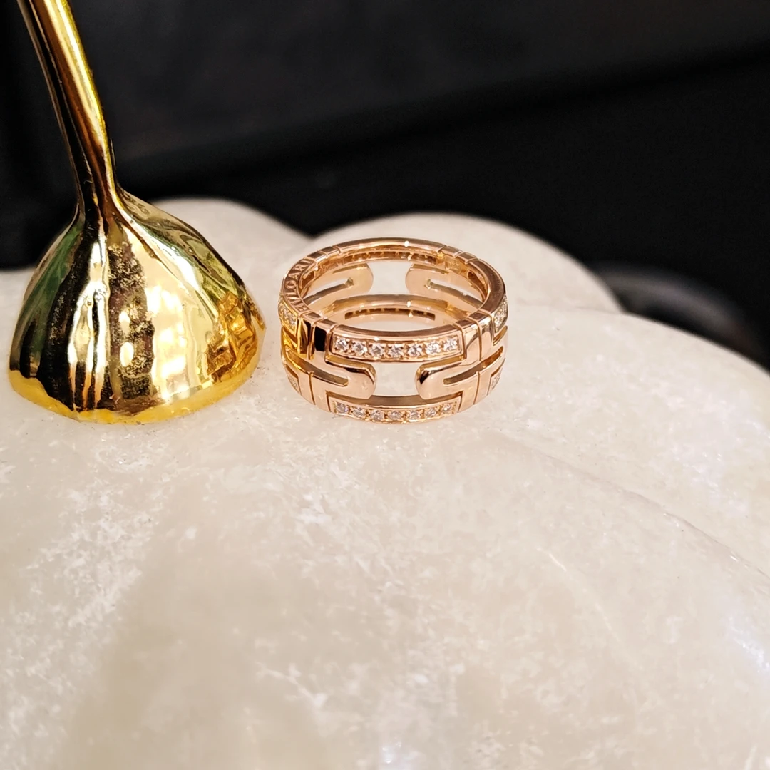 99新 BVLGARI/宝格丽 回形针钻戒/K玫/#49