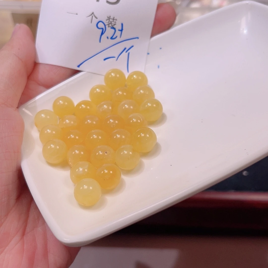 未镶嵌珠宝半成品水晶45 。