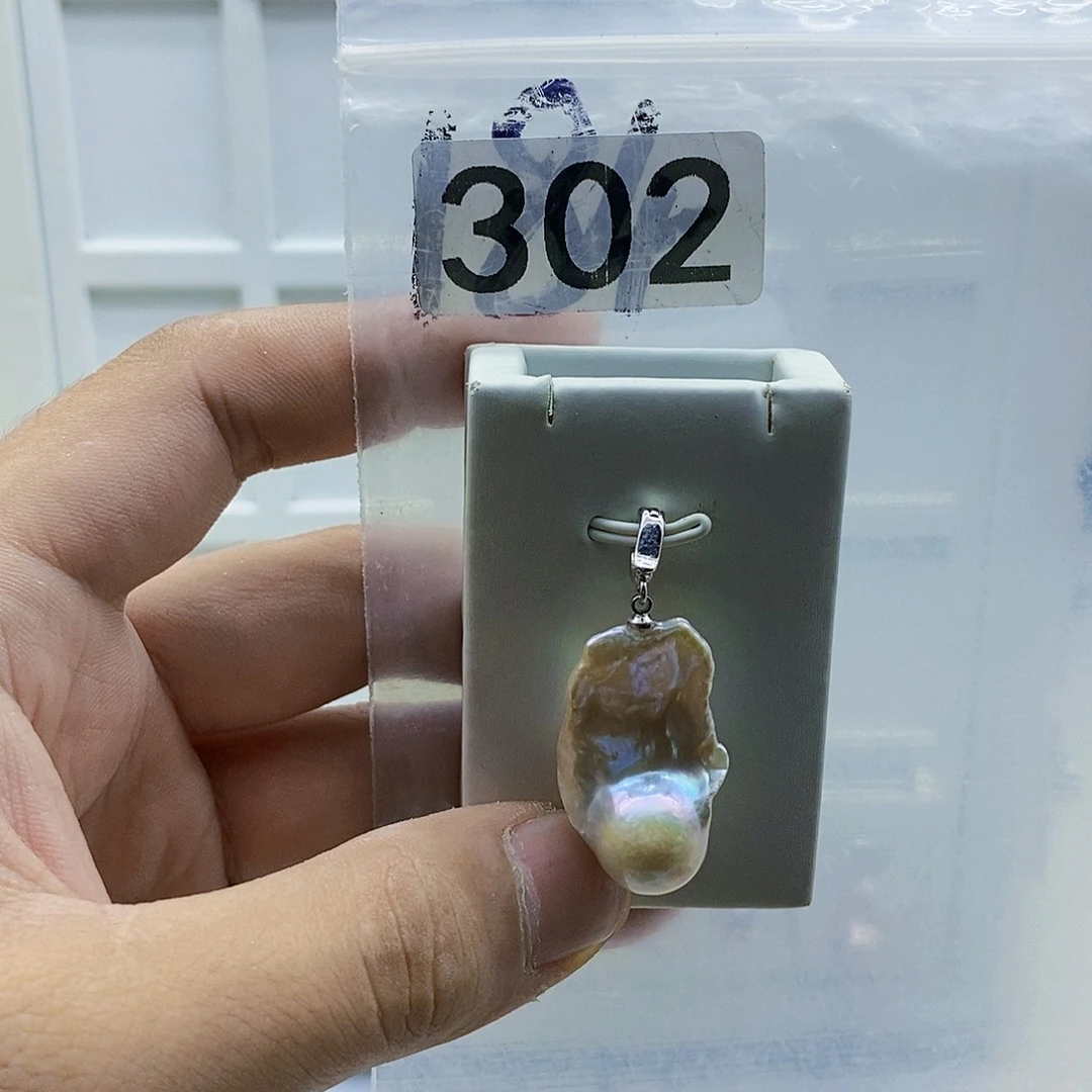 淡水珍珠合金颈饰