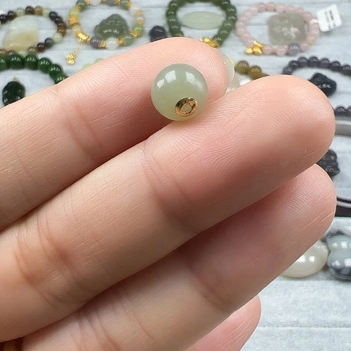 和田玉未镶嵌珠宝半成品