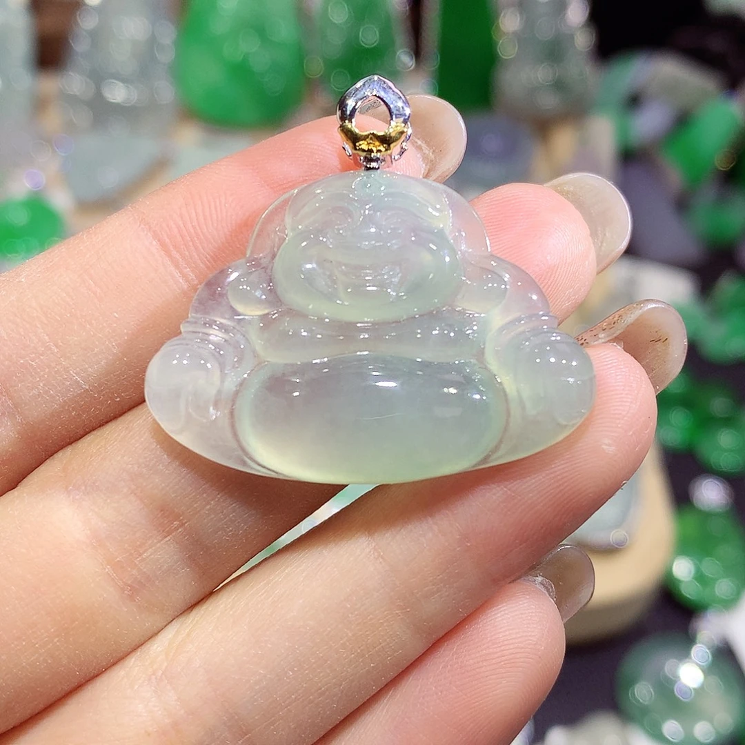 翡翠18K金镶嵌颈饰佛