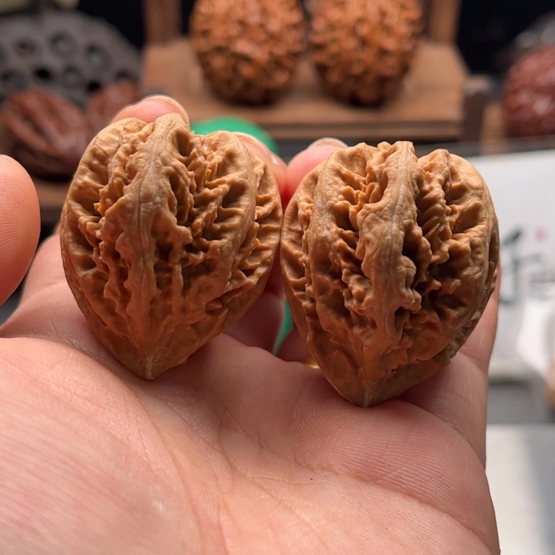 文玩核桃把件关东木子家楸大胖35