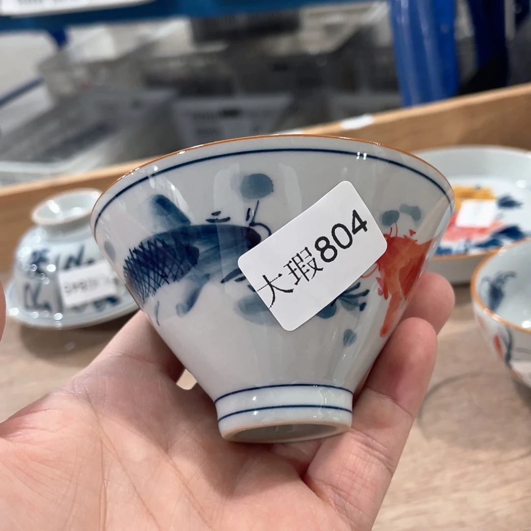 釉下手绘茶具微瑕
