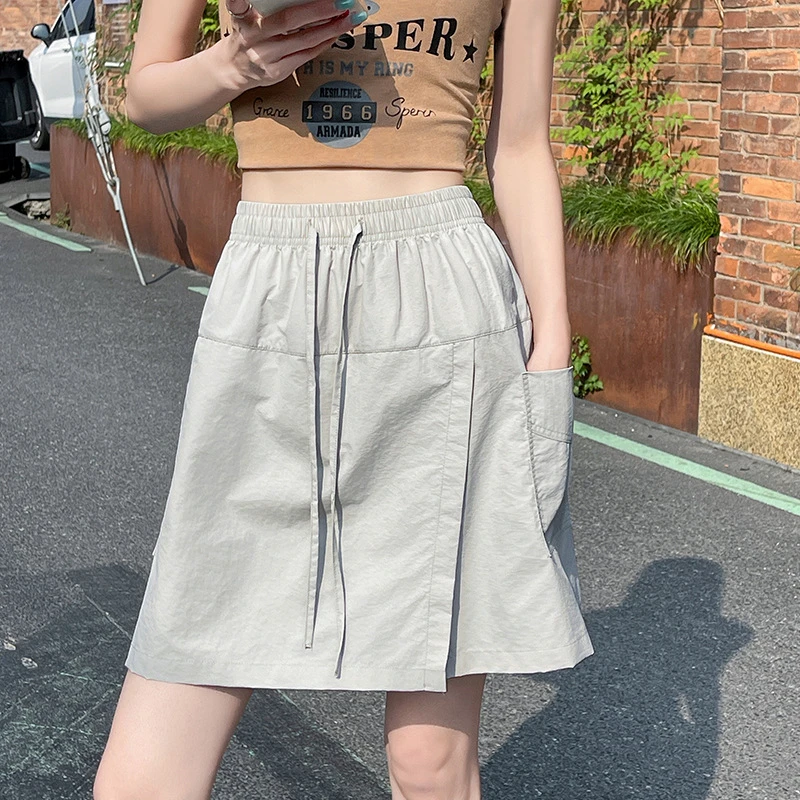 速干工装裙裤女夏季新款松紧腰前开叉设计感运动休闲五分裤裙