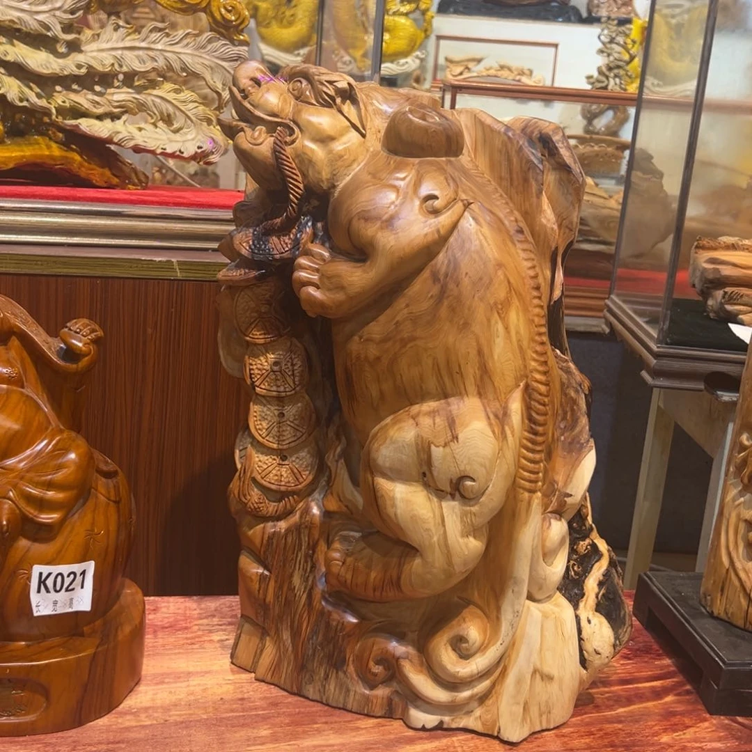 金丝楠总*眠陈化崖柏。