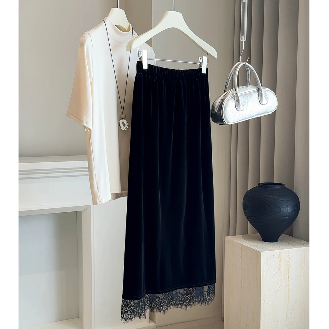 法式黑色气质丝绒中长裙秋冬新款女下摆开叉蕾丝边拼接直筒半身裙