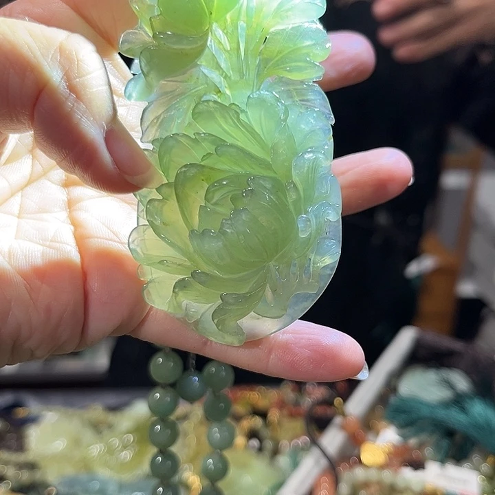 未镶嵌岫玉毛衣链
