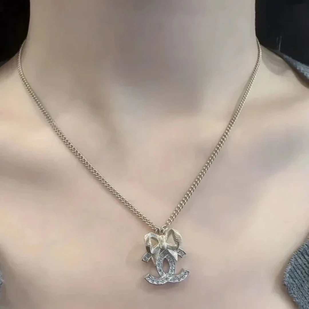 99新 Chanel/香奈儿 7姐专场/ 24K 双C满钻立体蝴蝶结项链